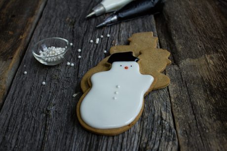 Gingerbread Snowman decorated with our favourite royal icing.