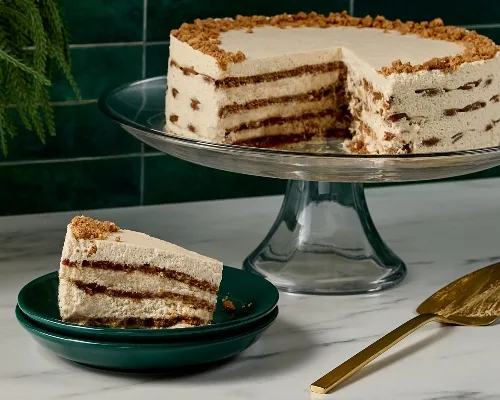 Gingersnap-Eggnog Icebox Cake